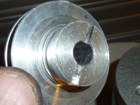 poulie-moteur.jpg, fév. 2012 poulie-moteur.jpg