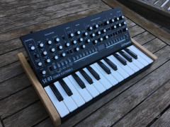 roland-se-02-2452085.jpg